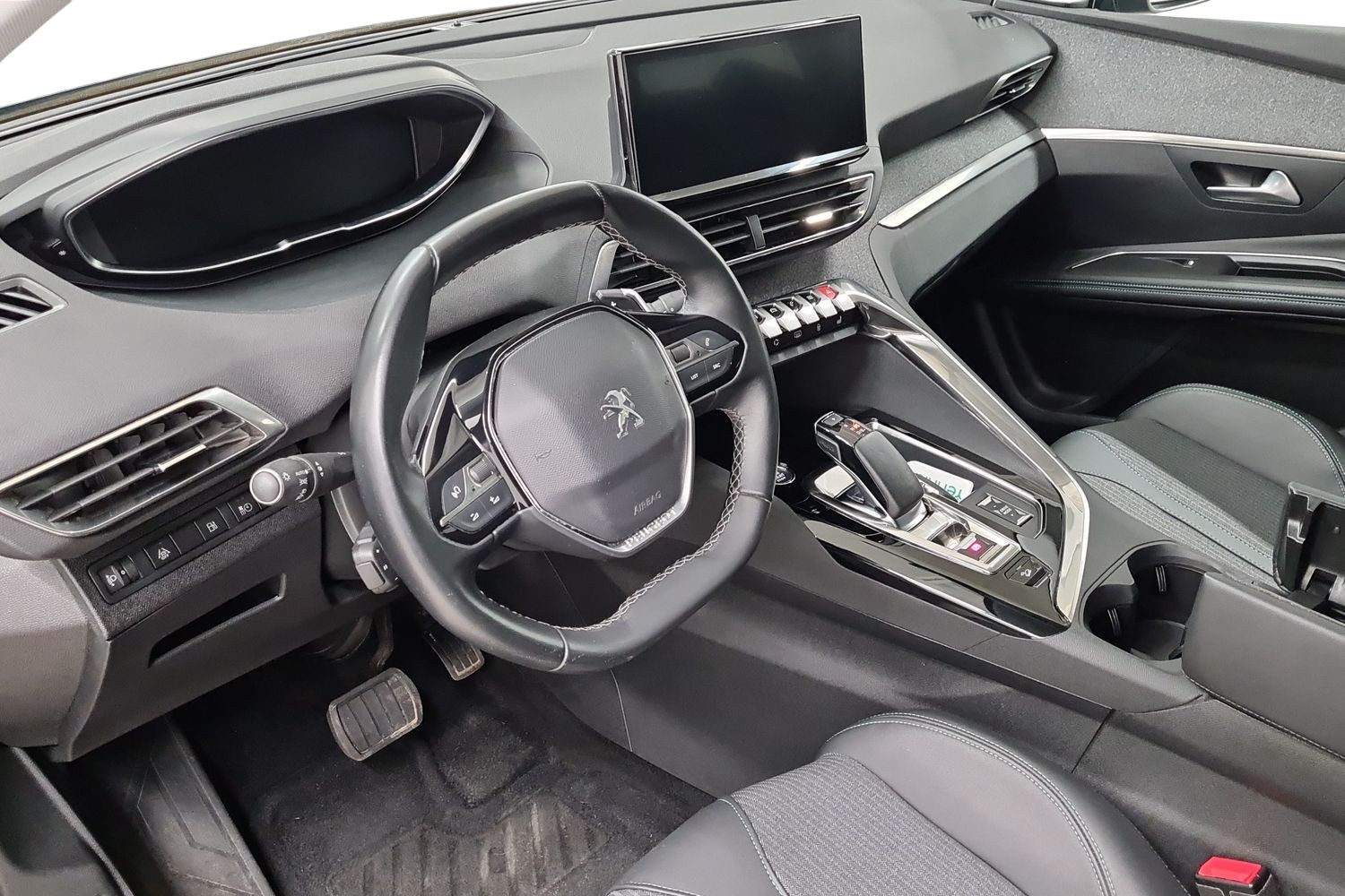 PEUGEOT 3008 2022