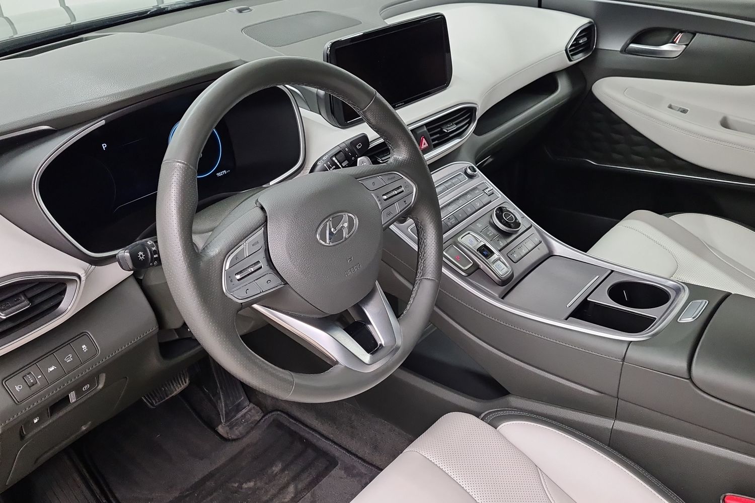 HYUNDAI Santa Fe 2021