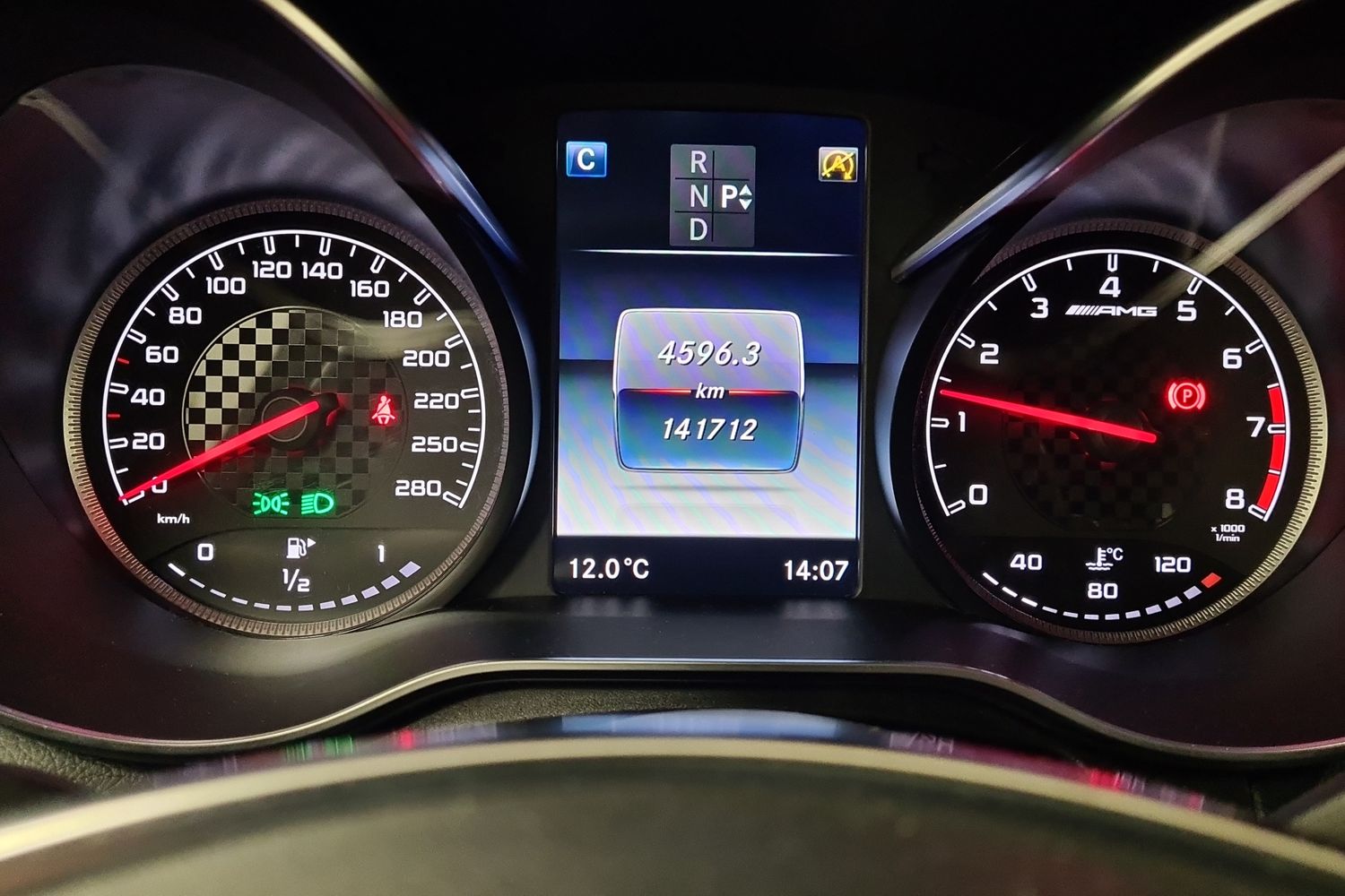 MERCEDES-BENZ GLC 43 AMG 2017