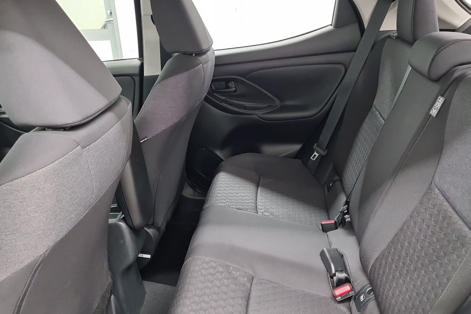 TOYOTA YARIS 2024