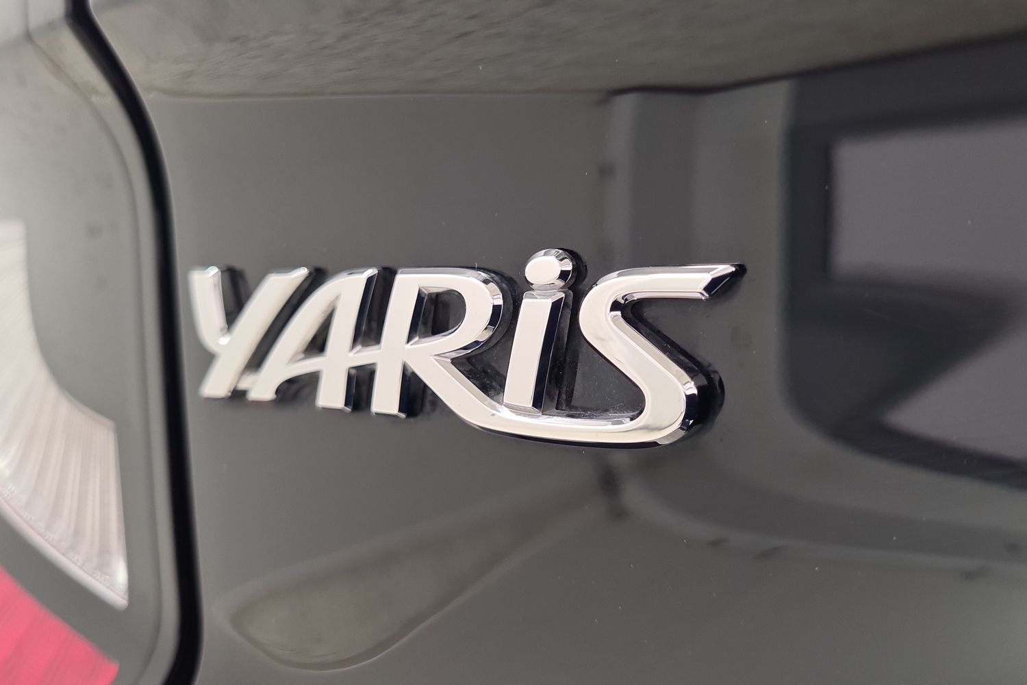 TOYOTA YARIS 2024