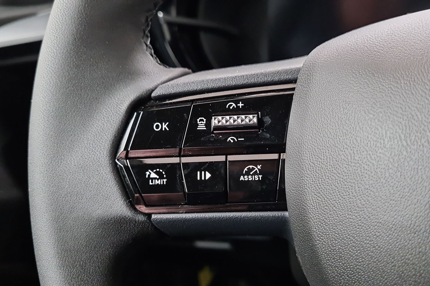 Alfa Romeo Junior 2026