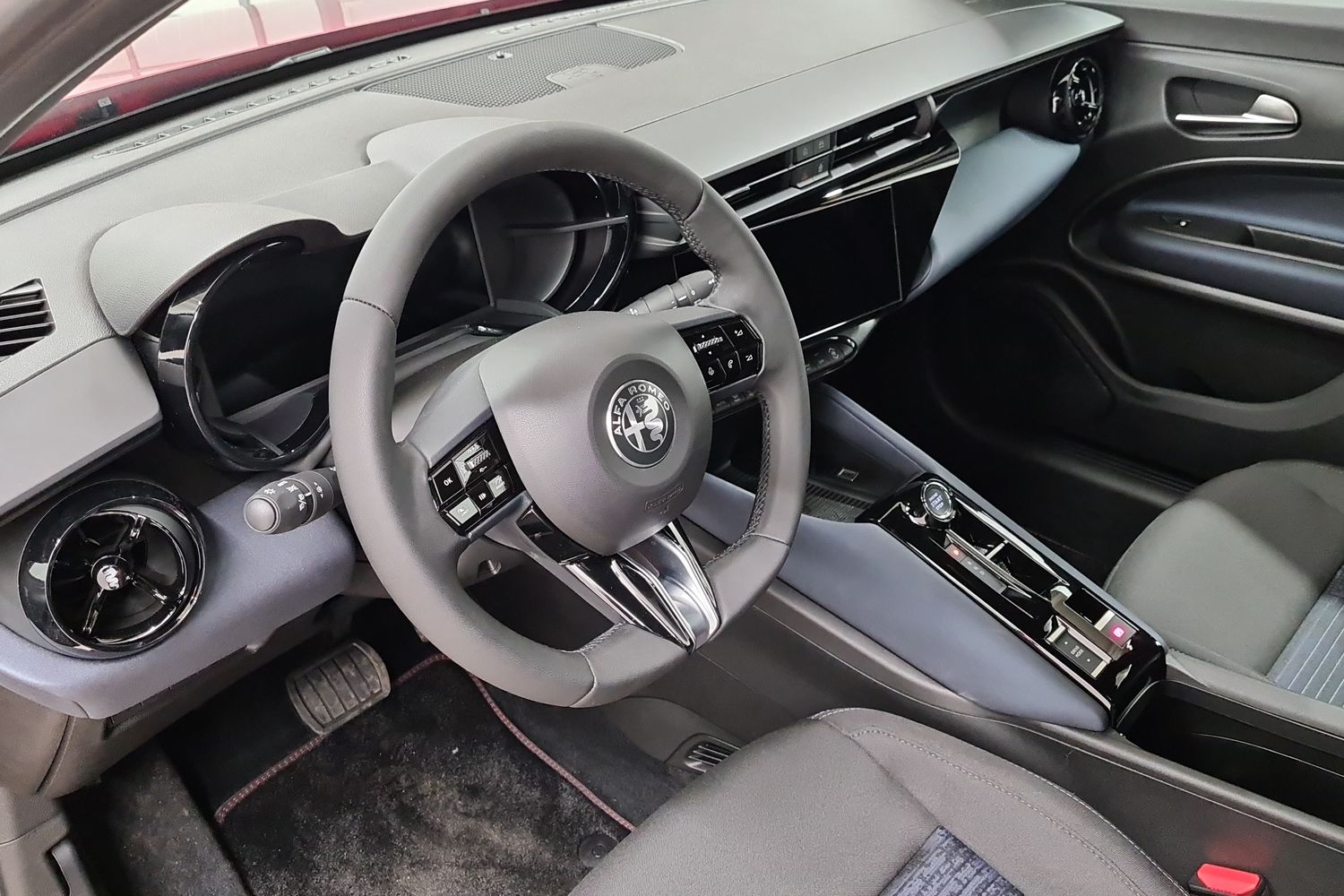 Alfa Romeo Junior 2026