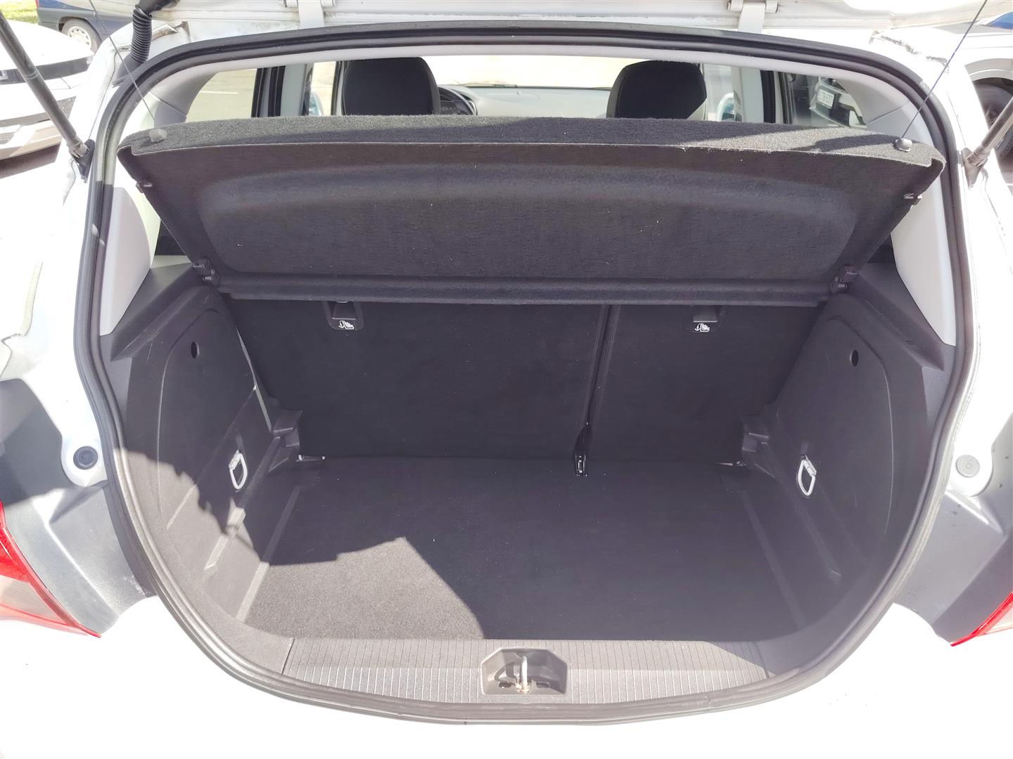 OPEL CORSA 2016