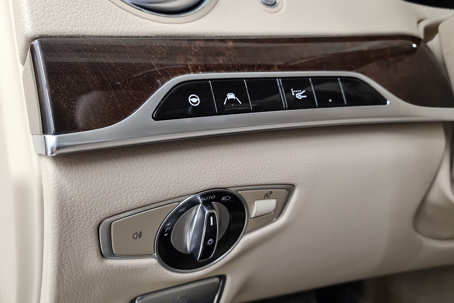 MERCEDES-BENZ S 2017