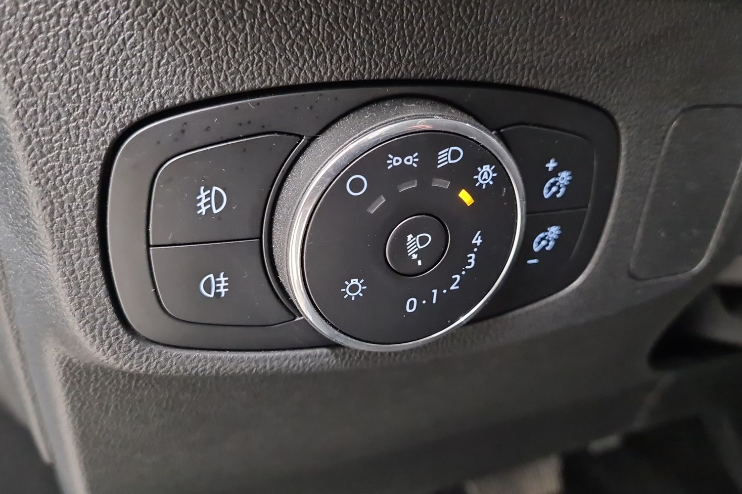 FORD FOCUS 2023