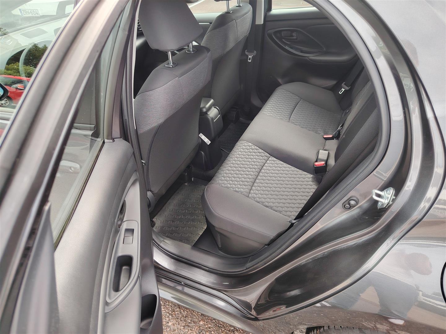 MAZDA Mazda2 Hybrid 2023