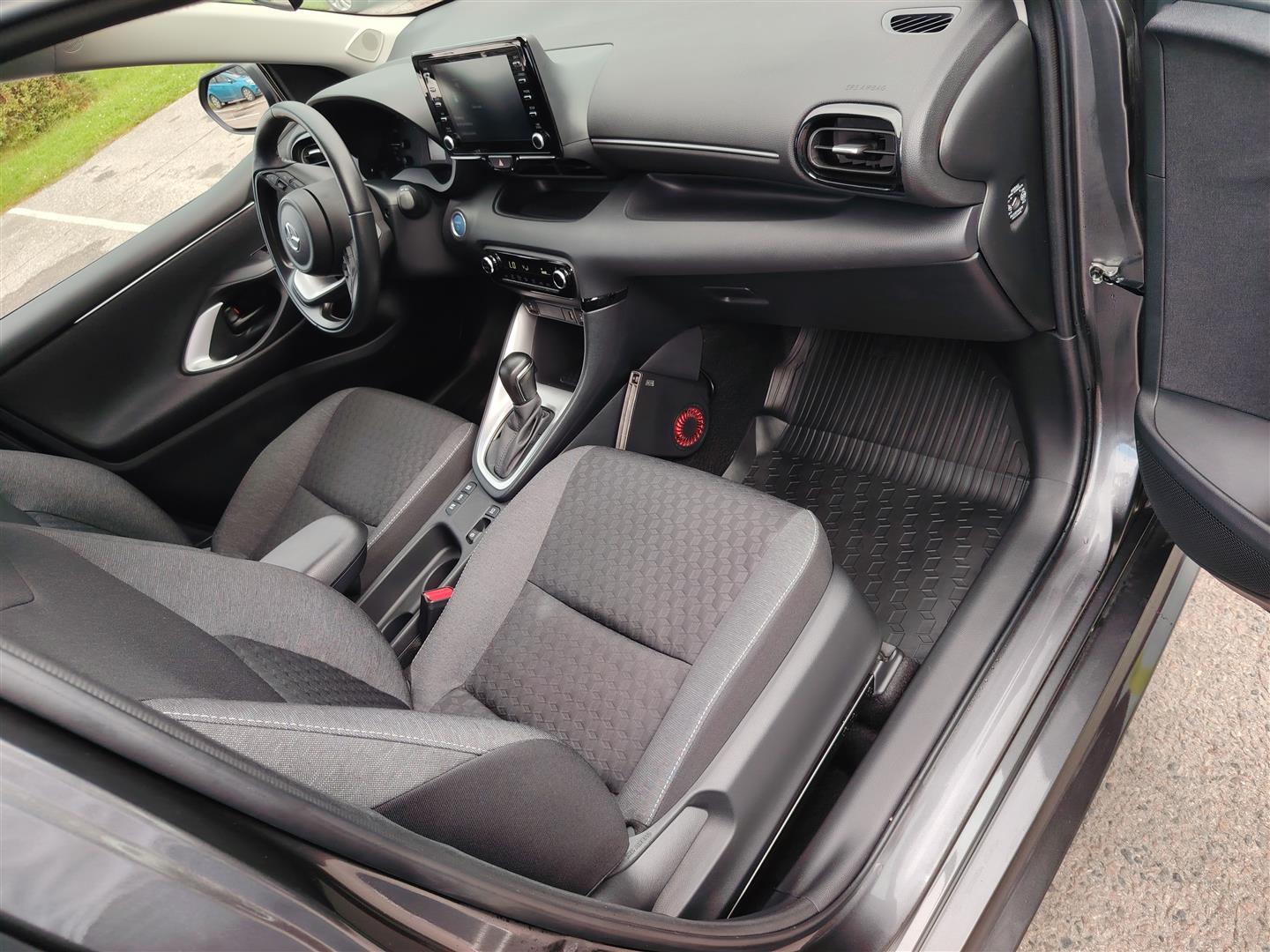 MAZDA Mazda2 Hybrid 2023