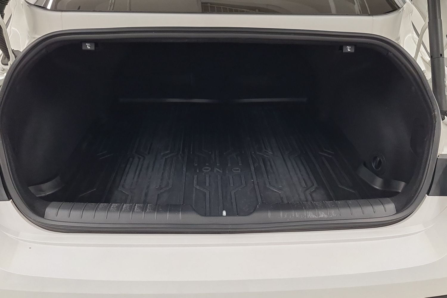 HYUNDAI IONIQ 6 2024
