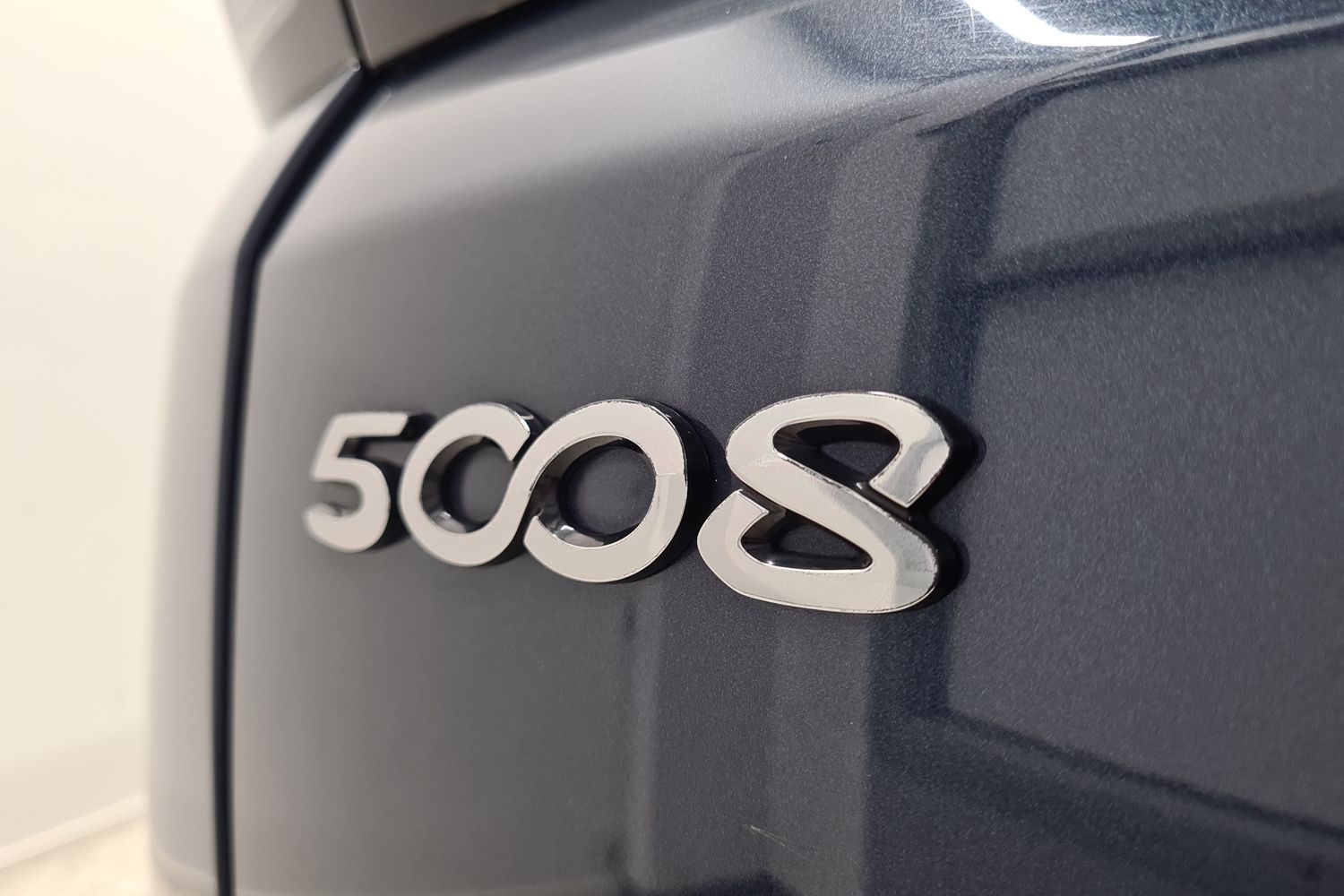 PEUGEOT 5008 2018