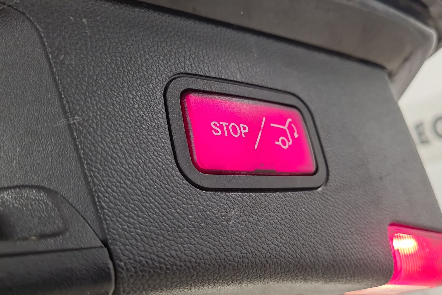 MERCEDES-BENZ E 2016