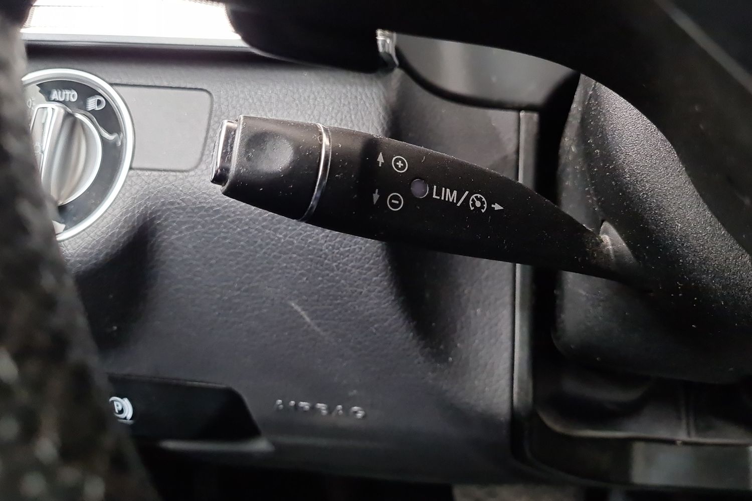 MERCEDES-BENZ E 2016