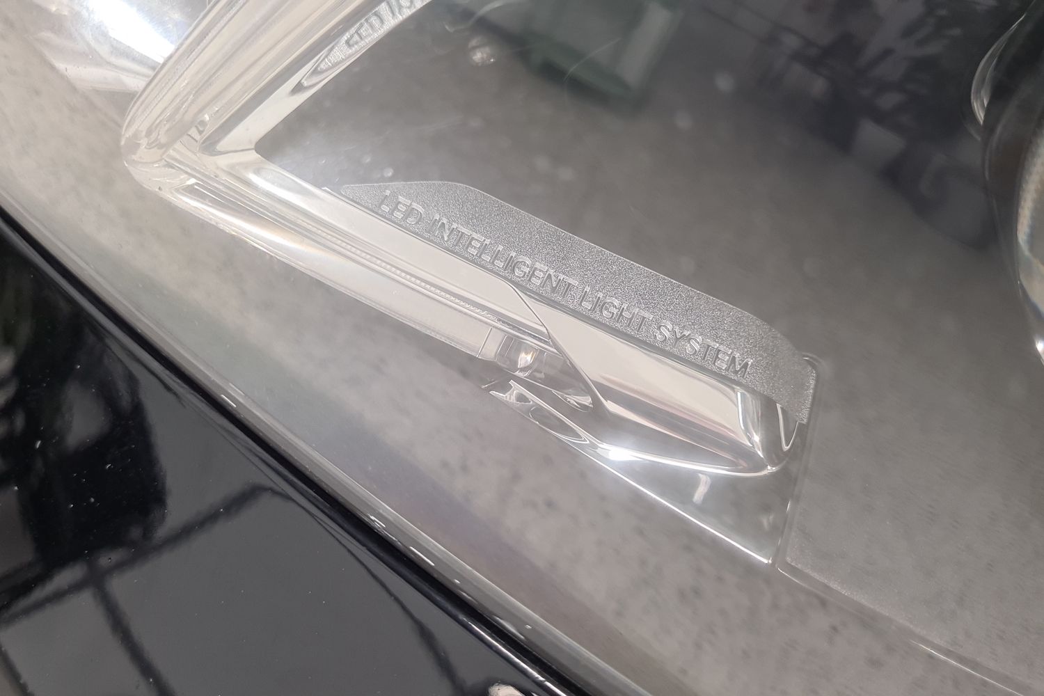 MERCEDES-BENZ E 2016