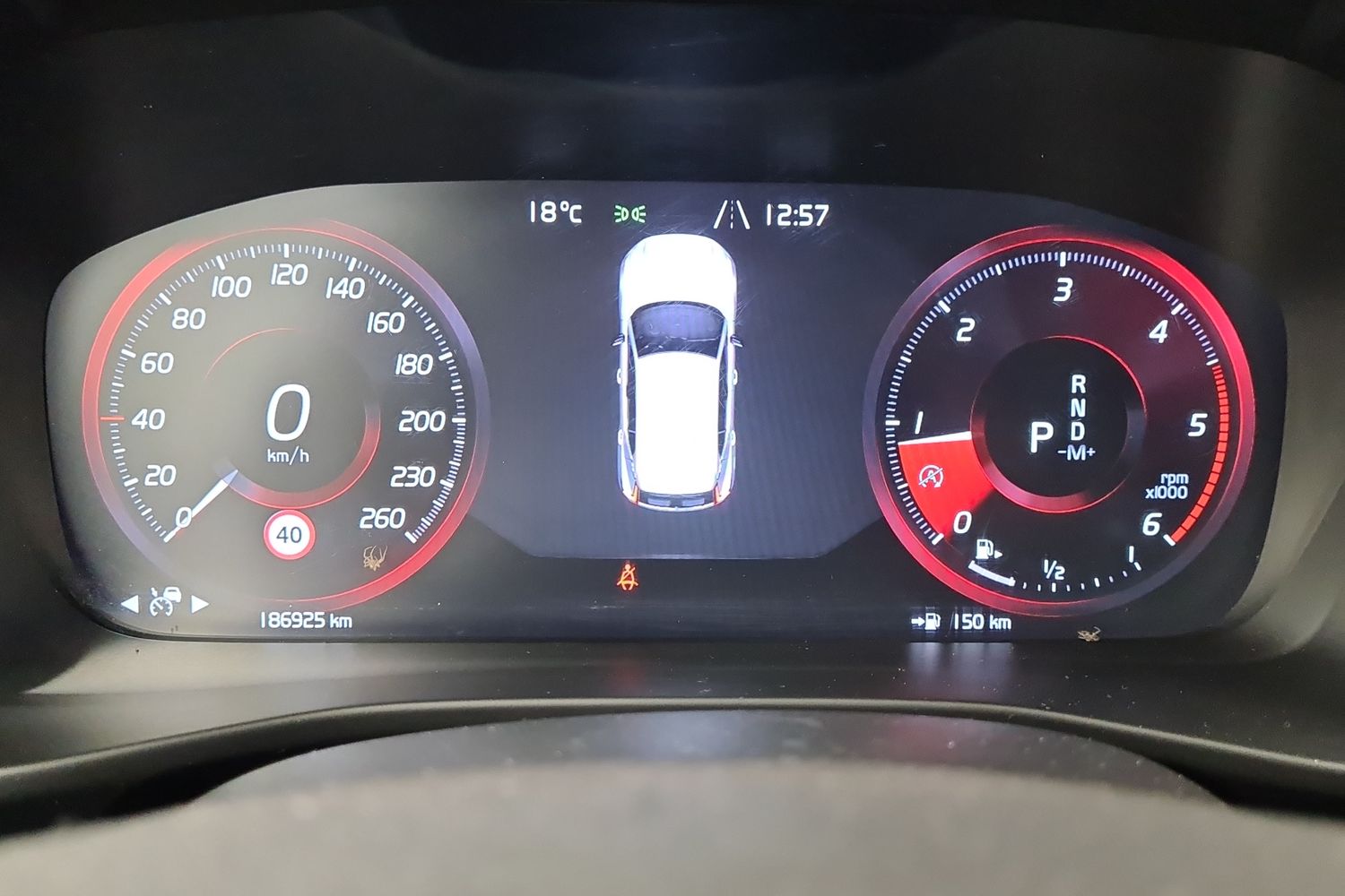 VOLVO XC40 2018