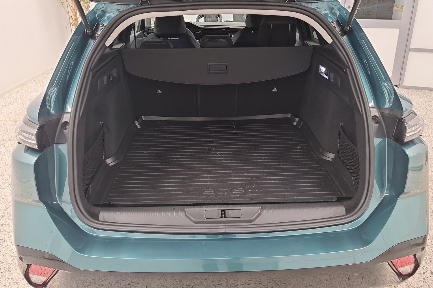 PEUGEOT 308 2024