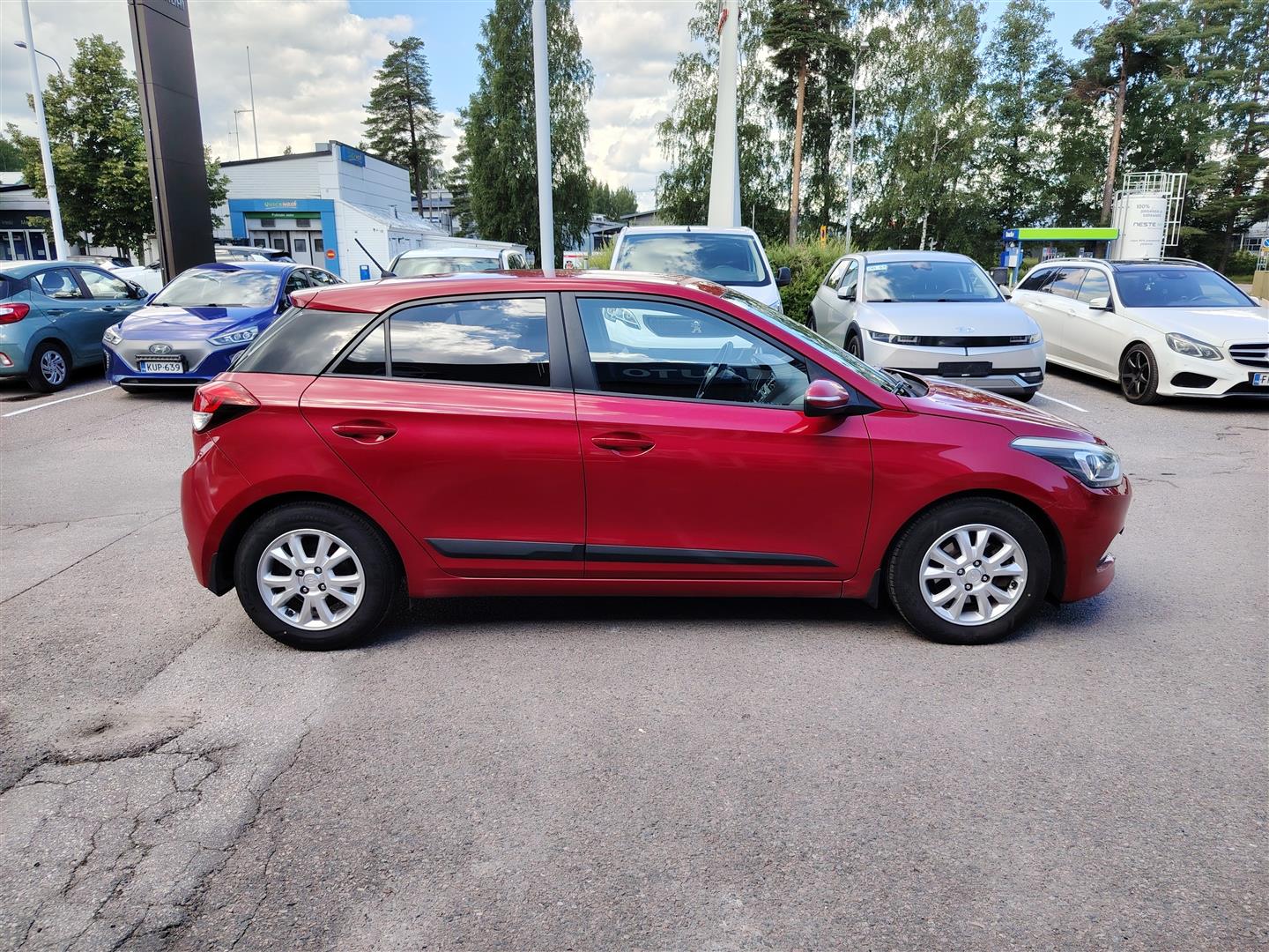 HYUNDAI i20 5d 2016