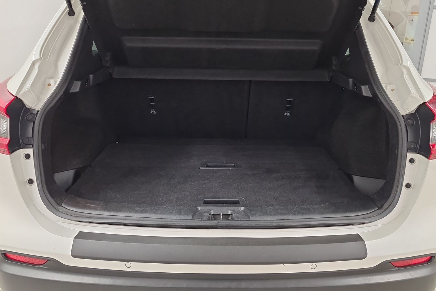 NISSAN QASHQAI 2018