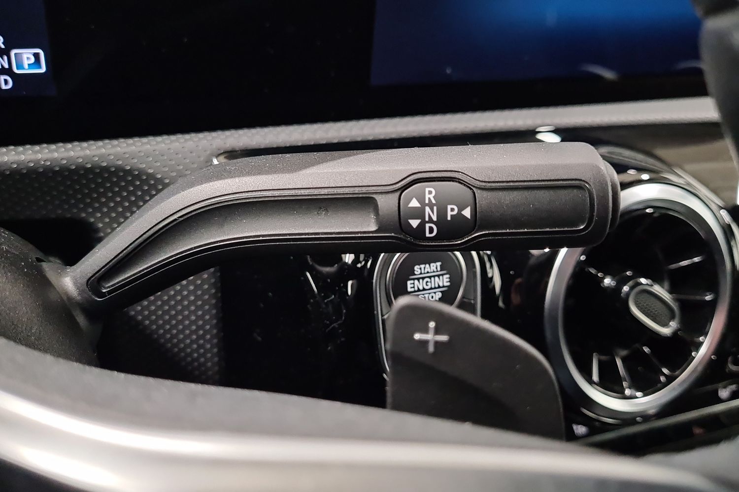 MERCEDES-BENZ A 2021