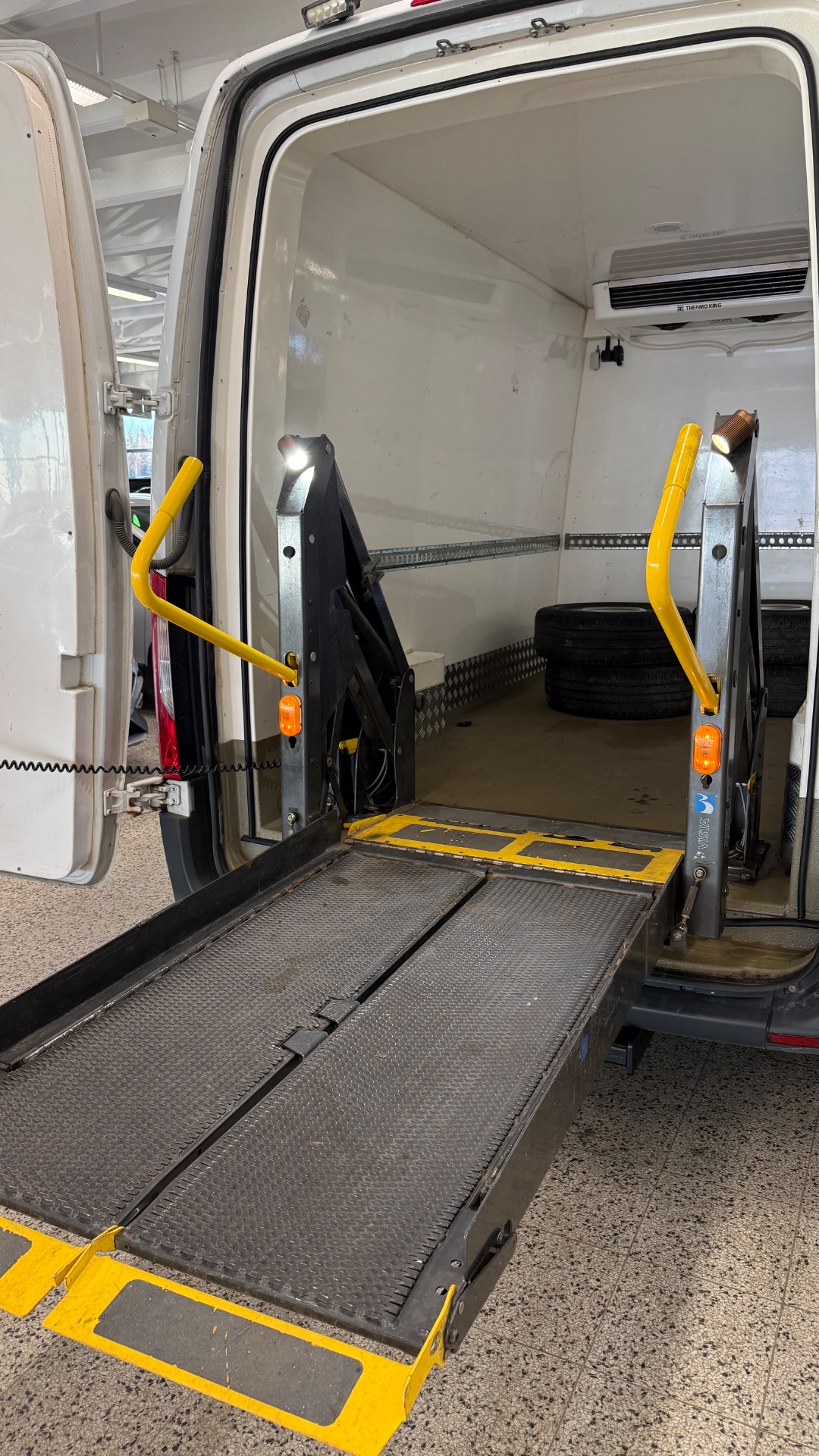 MERCEDES-BENZ SPRINTER 2020