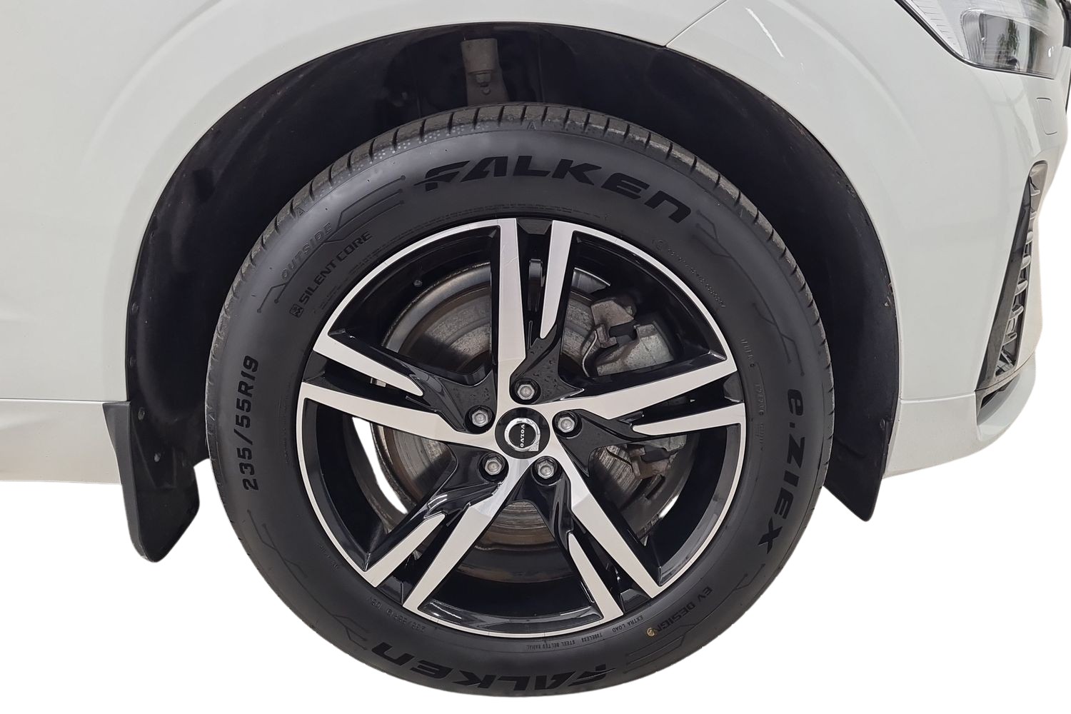 VOLVO XC60 2021