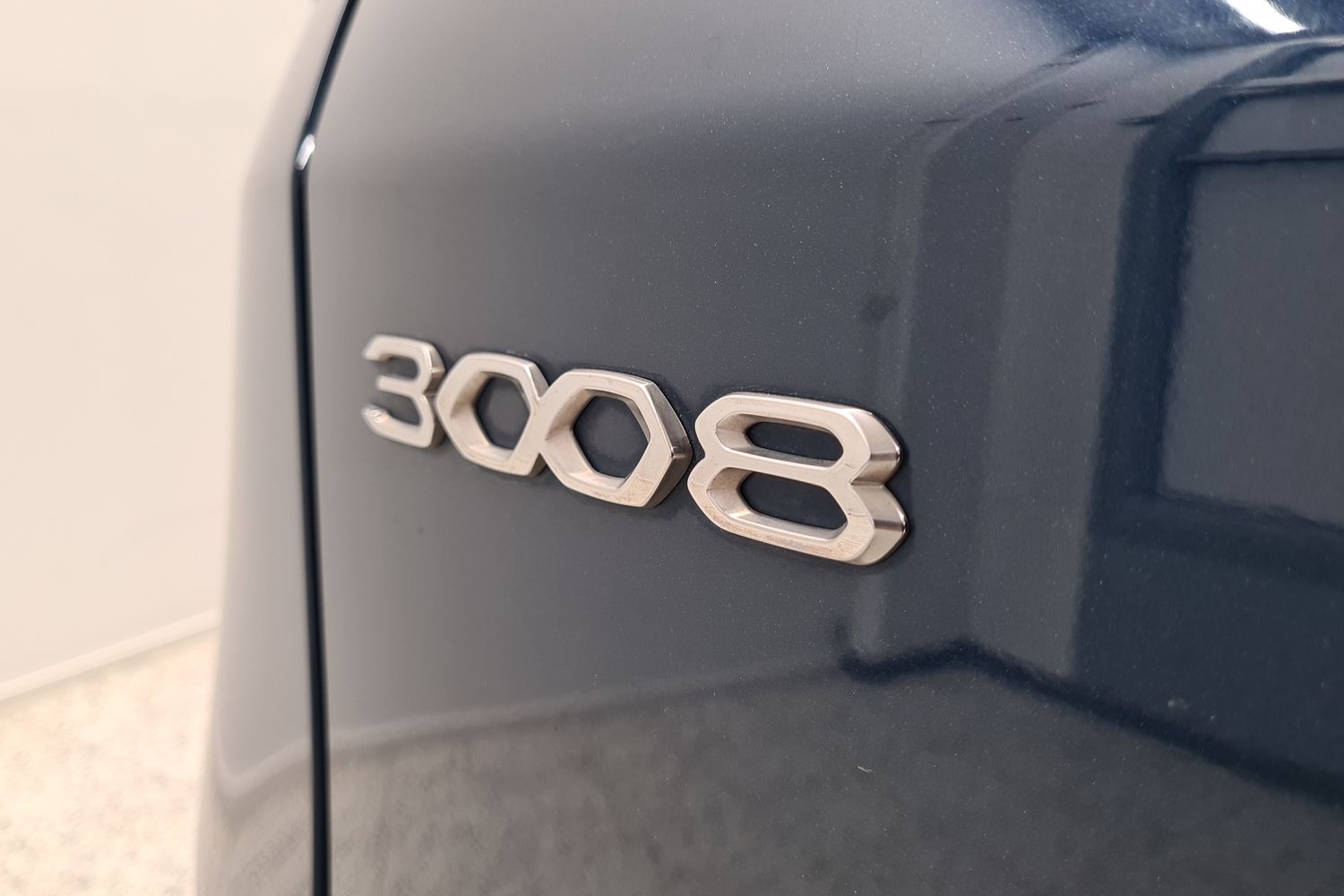 PEUGEOT 3008 2023