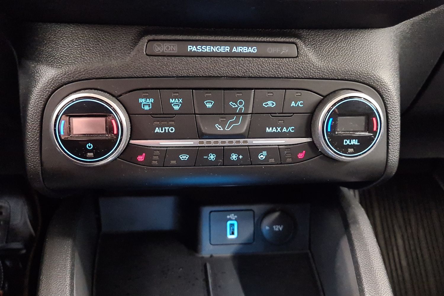 FORD FOCUS 2020