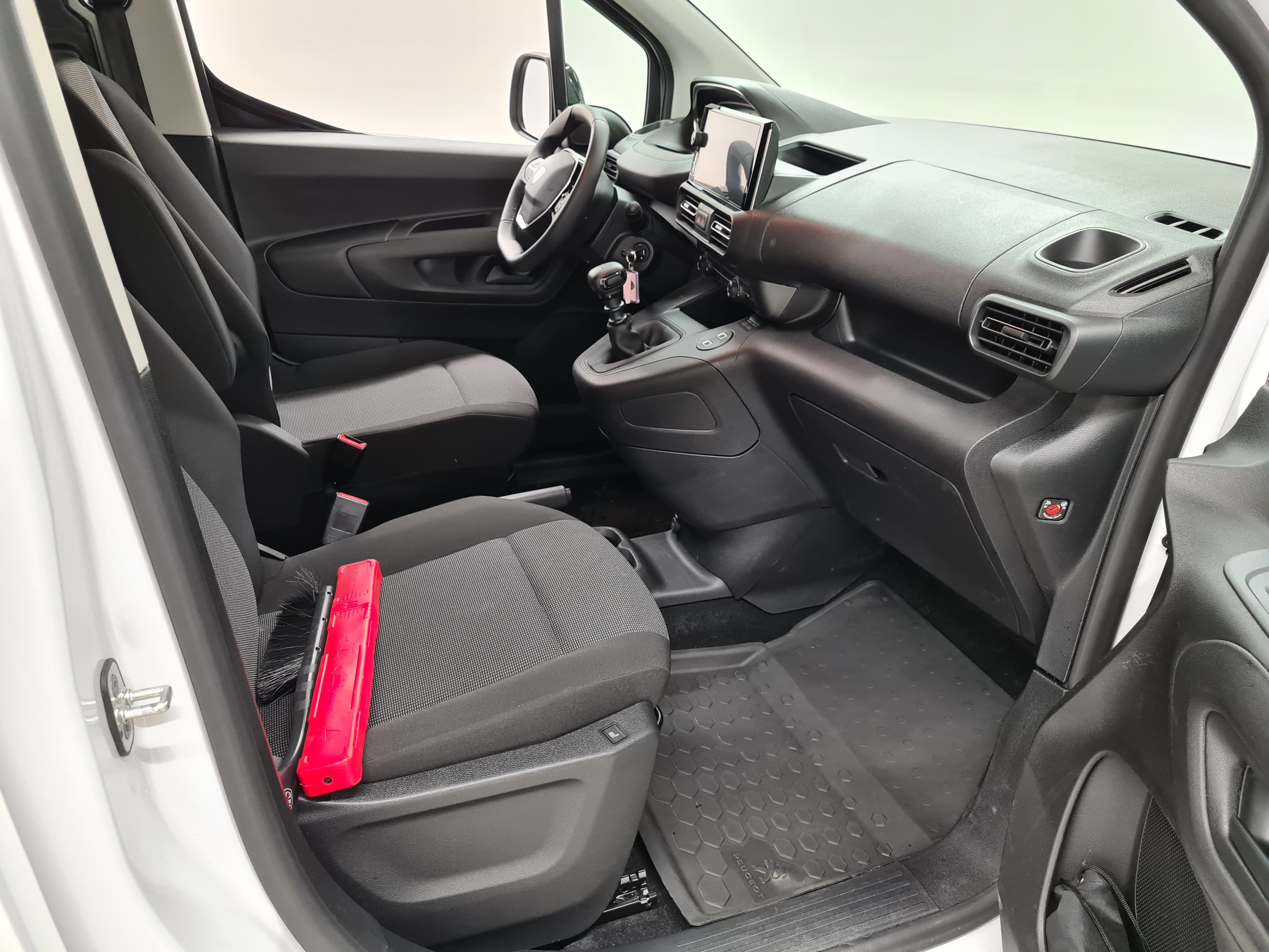 Peugeot Partner 2024