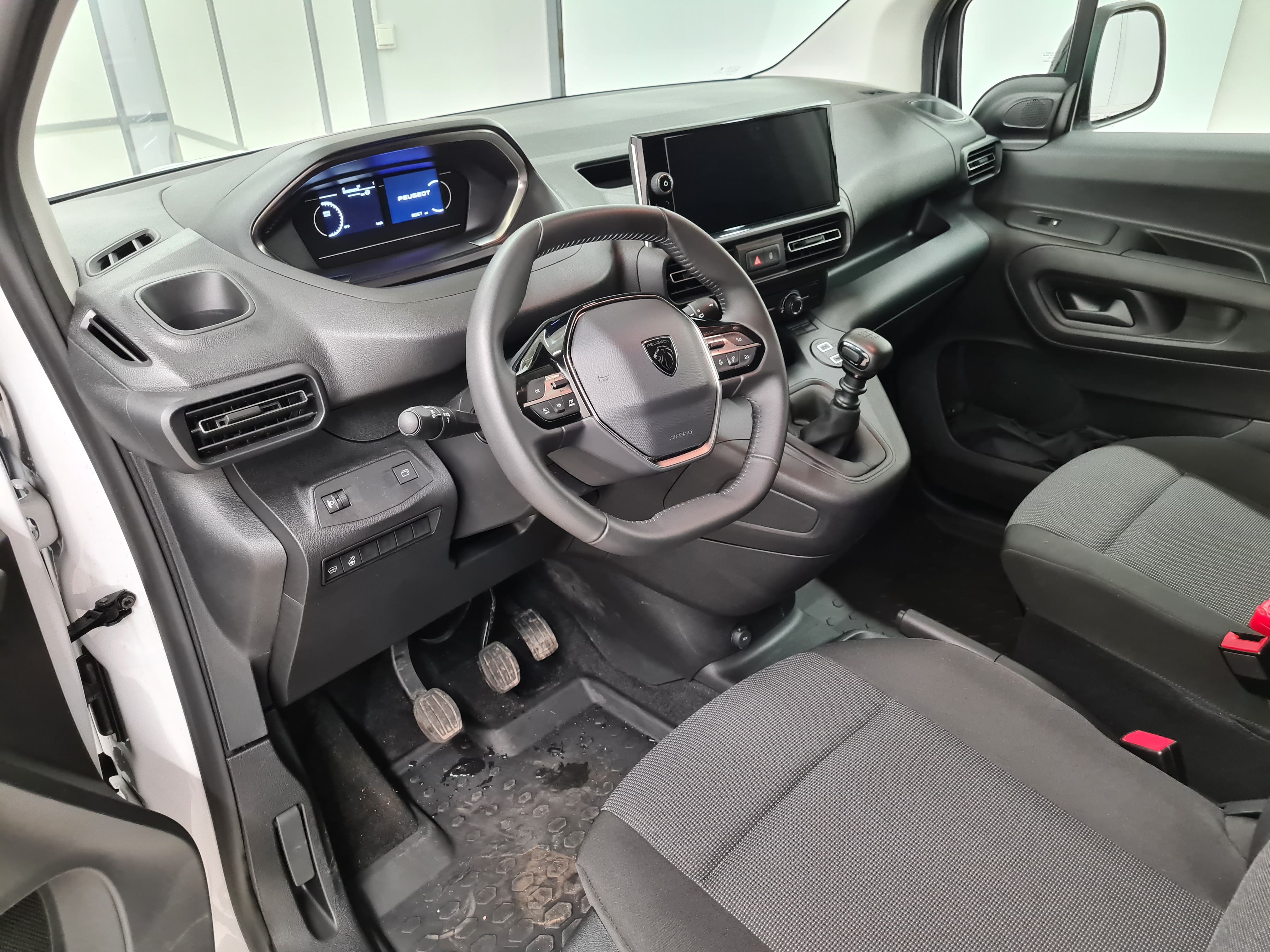 Peugeot Partner 2024