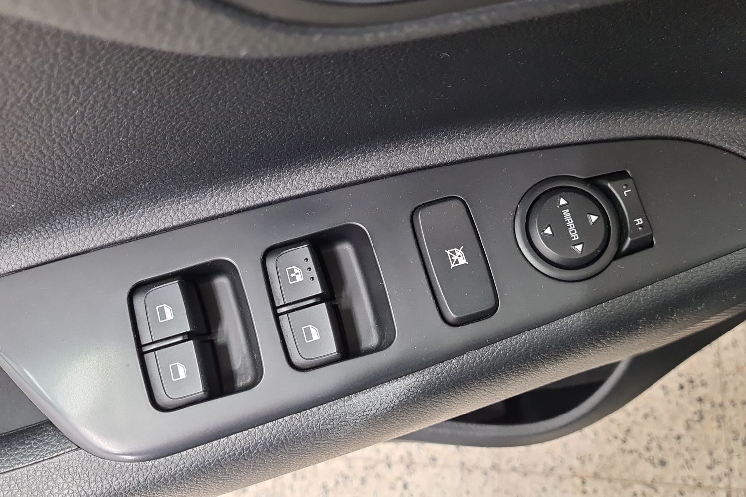 KIA RIO 2021