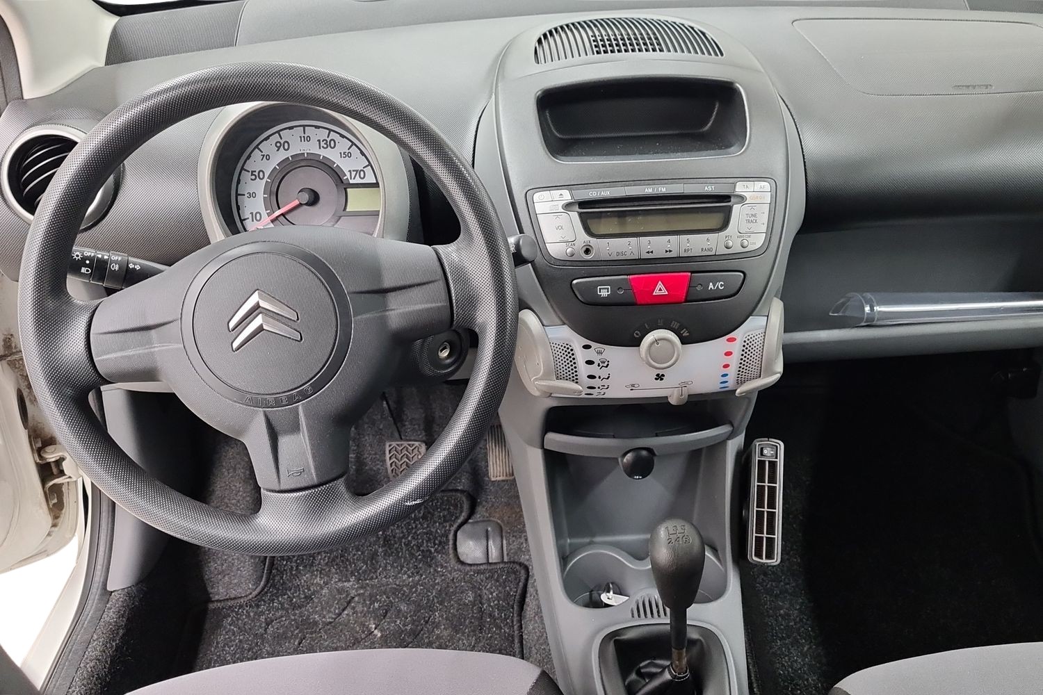 CITROEN C1 8