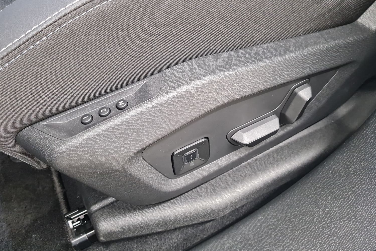 Opel Grandland 16