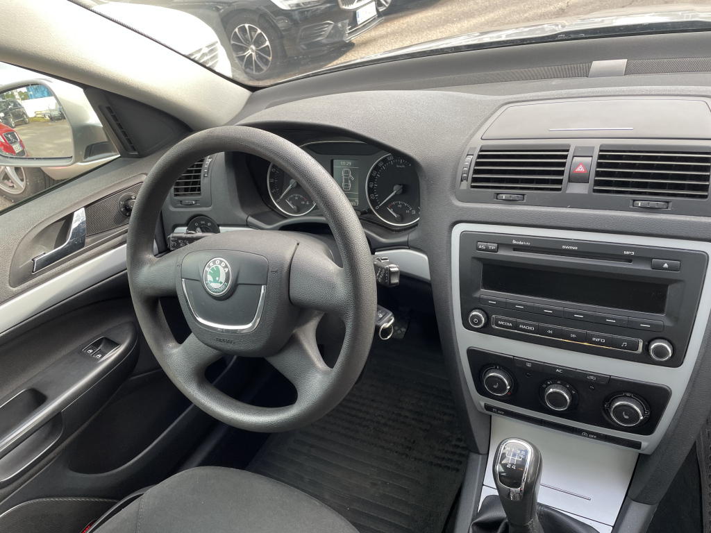SKODA Octavia 11
