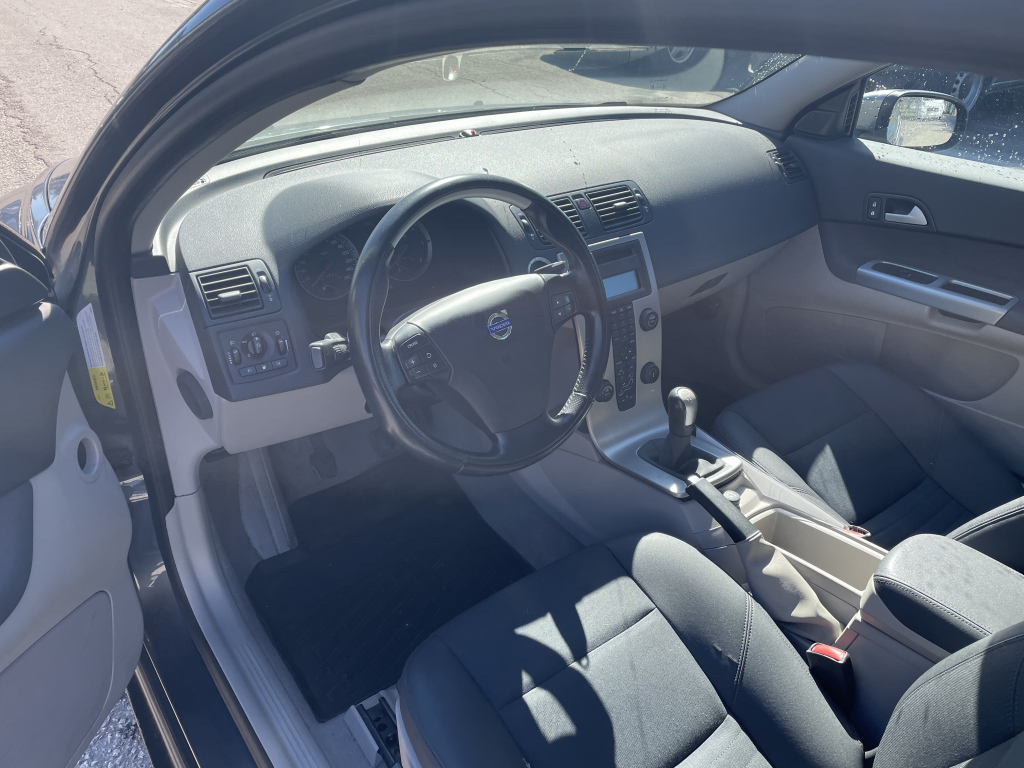 VOLVO C30 7