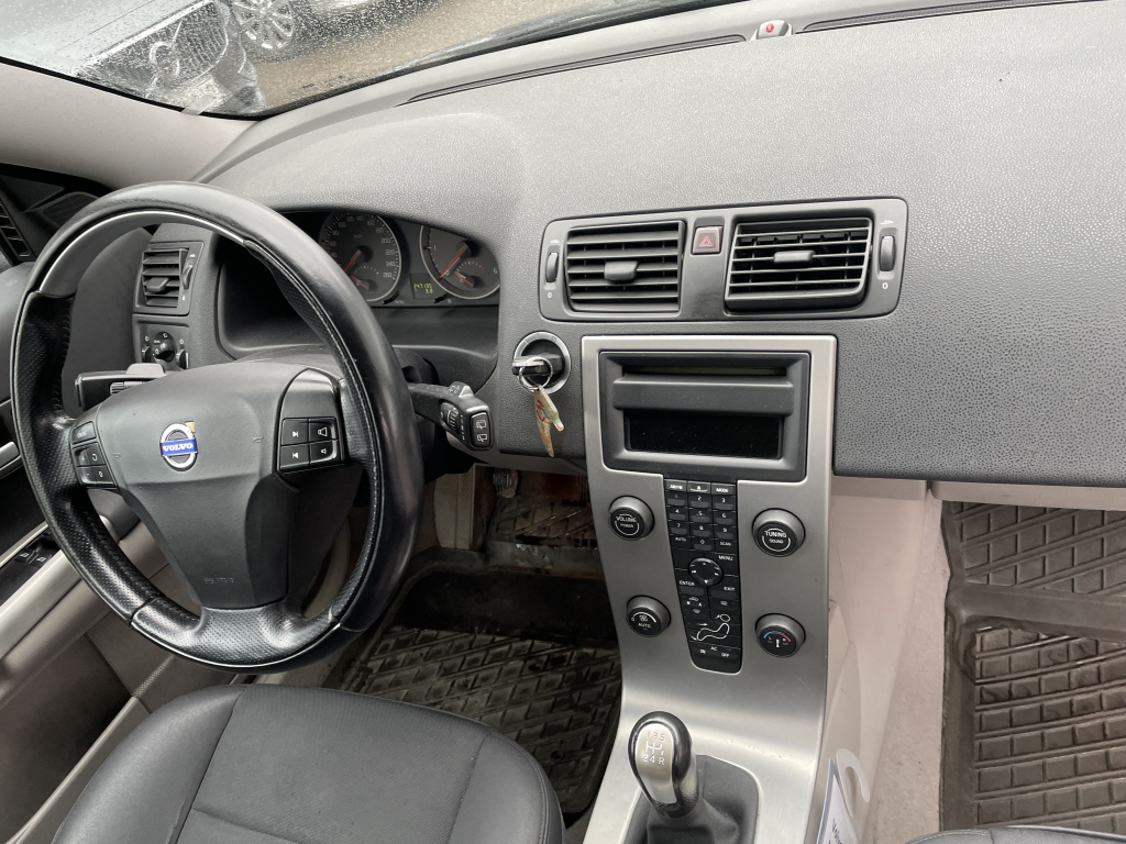VOLVO C30 9