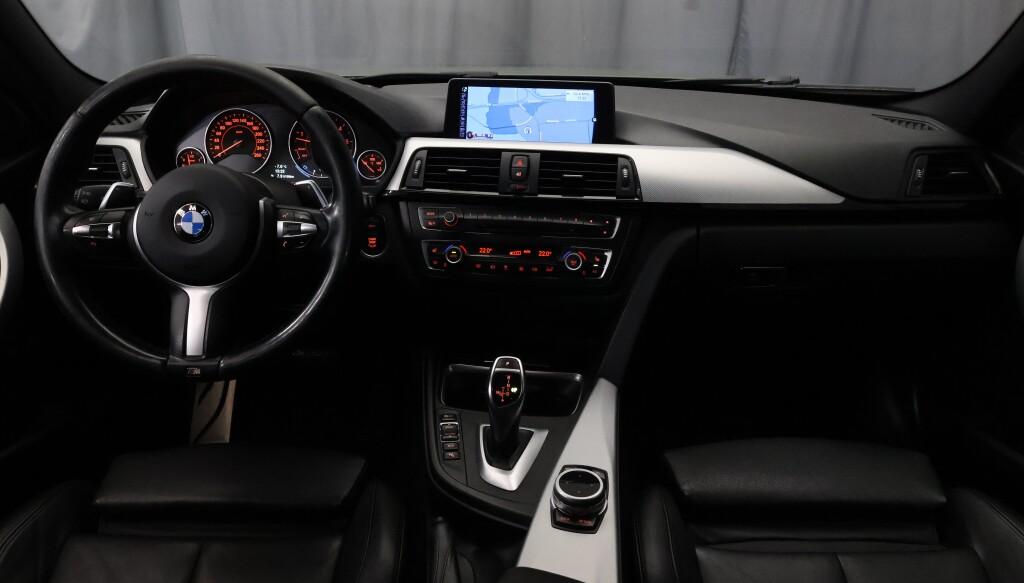 BMW 330 10