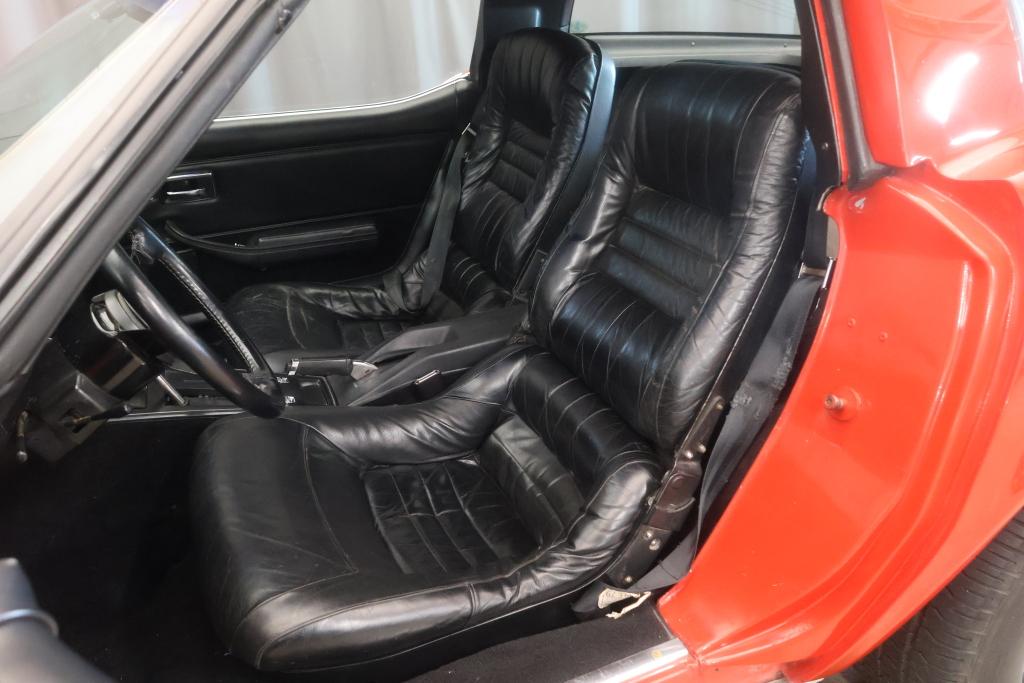 CHEVROLET Corvette 8