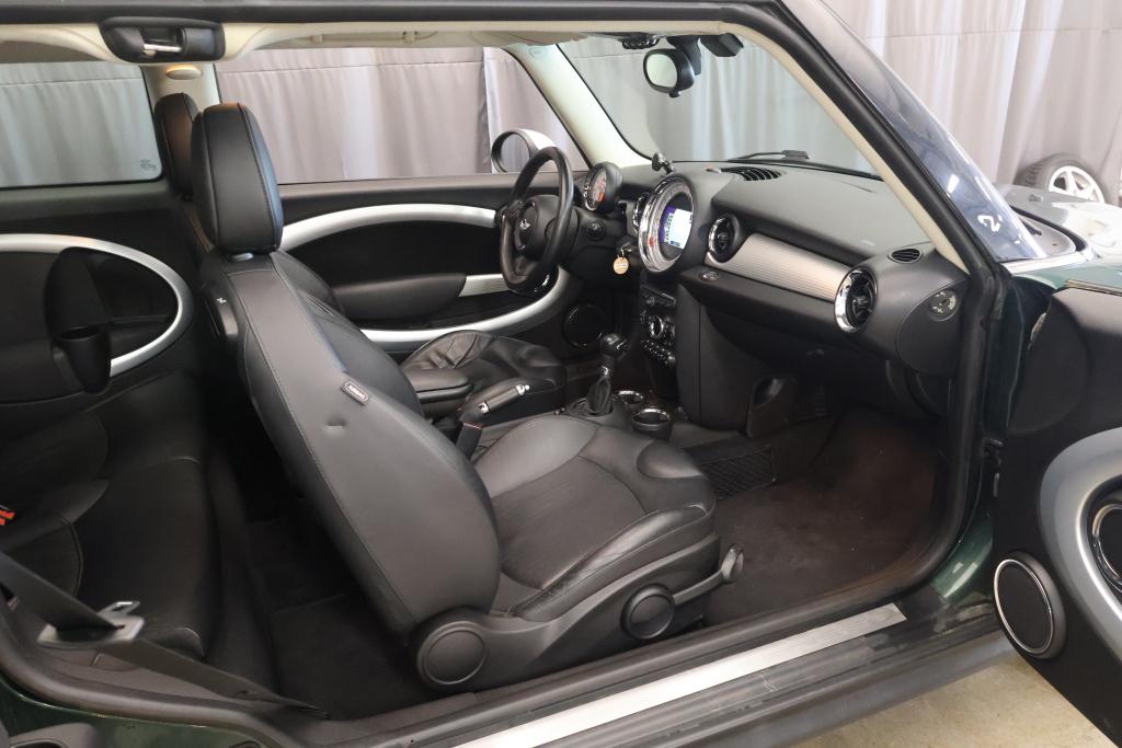 MINI Cooper 12