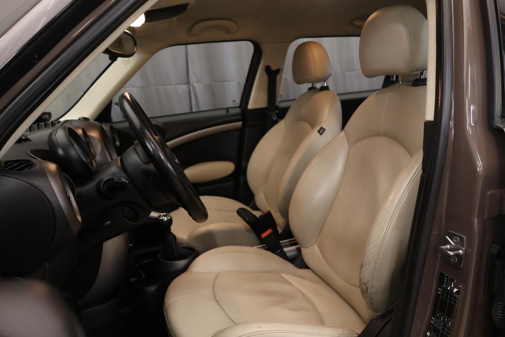 MINI Countryman 7