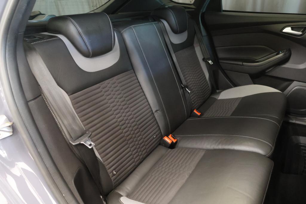 FORD Focus 14