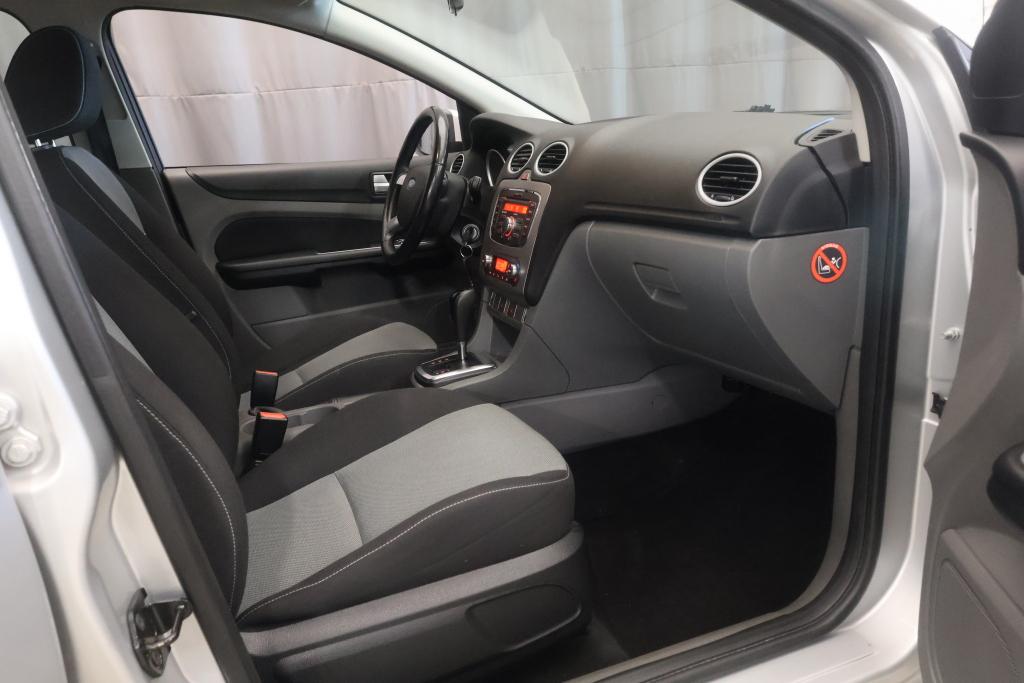 FORD Focus 10