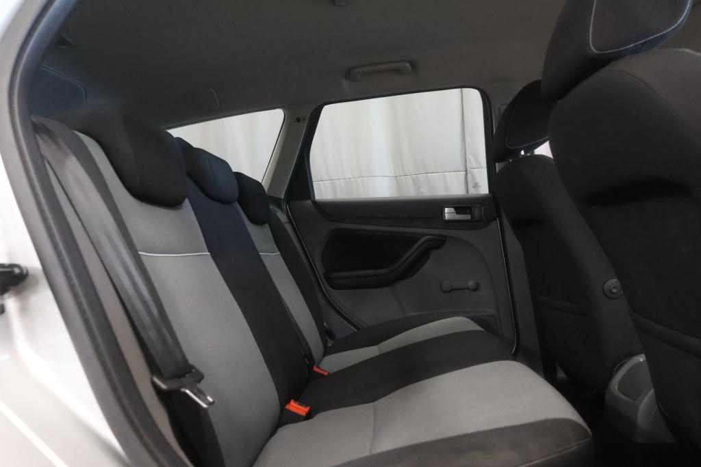 FORD Focus 12