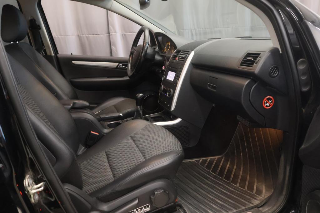 MERCEDES-BENZ A 10