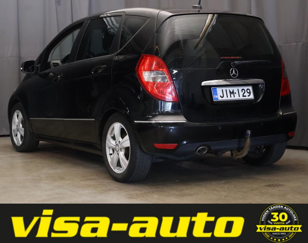 MERCEDES-BENZ A 3