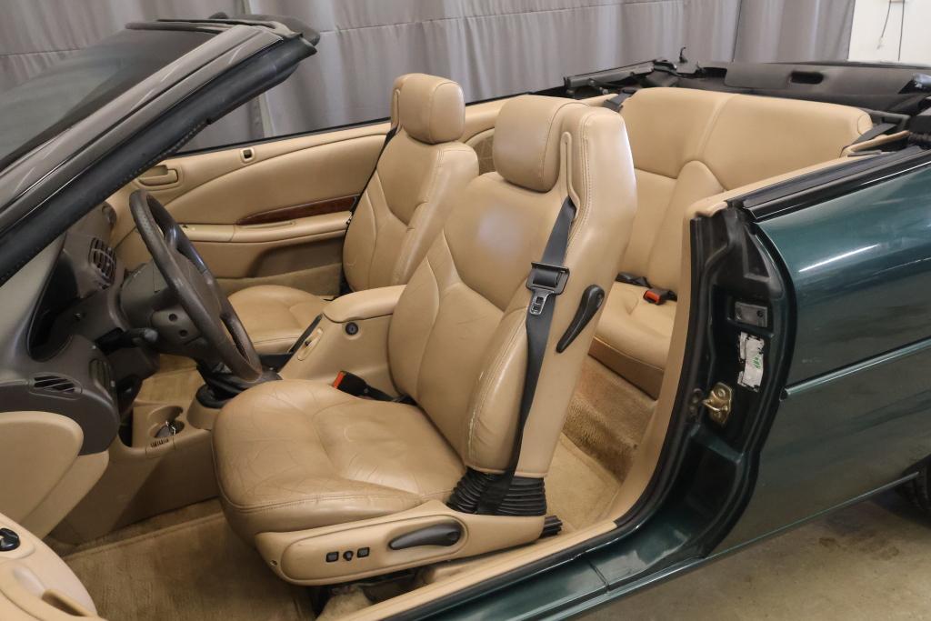 CHRYSLER Stratus 10