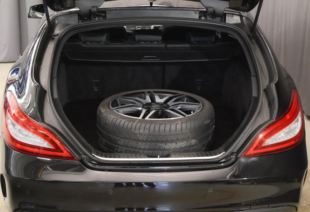MERCEDES-BENZ CLS 6