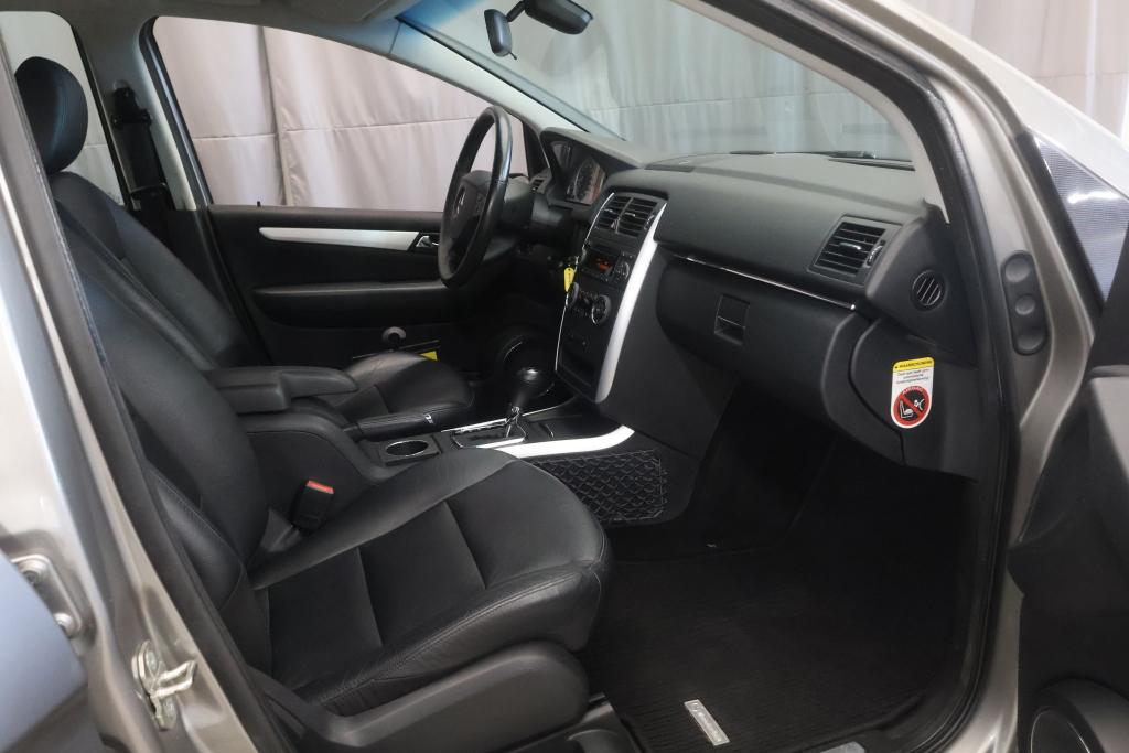MERCEDES-BENZ B 10