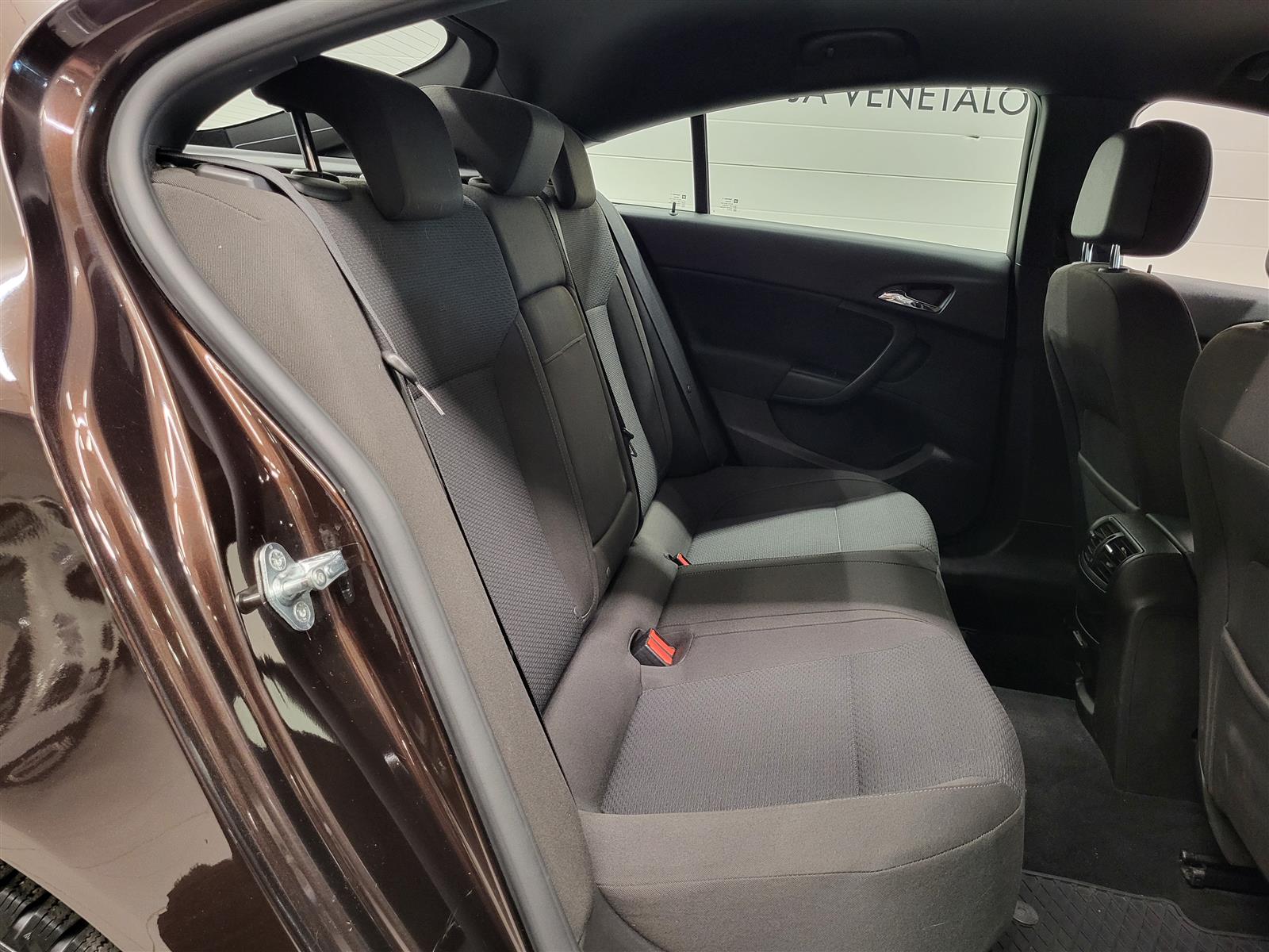 OPEL Insignia 2014