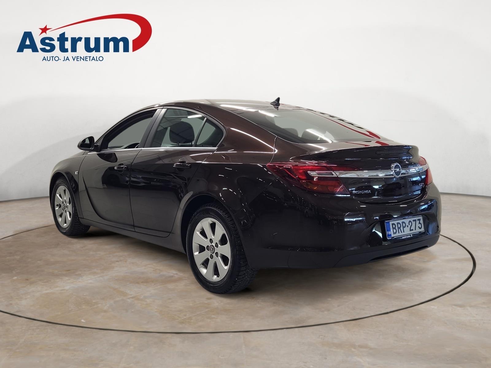 OPEL Insignia 2014
