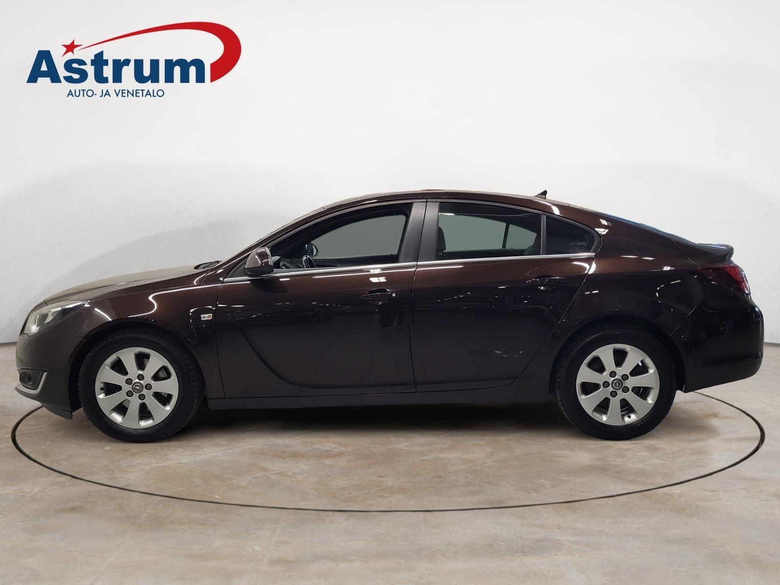 OPEL Insignia 2014