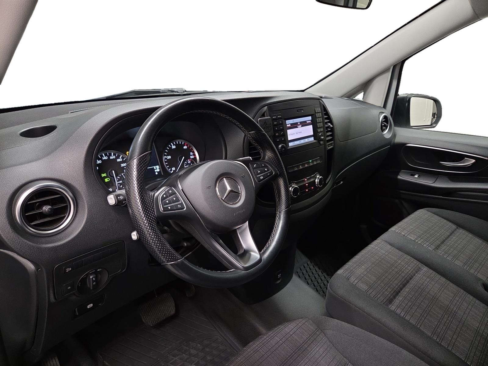 MERCEDES-BENZ VITO 2017